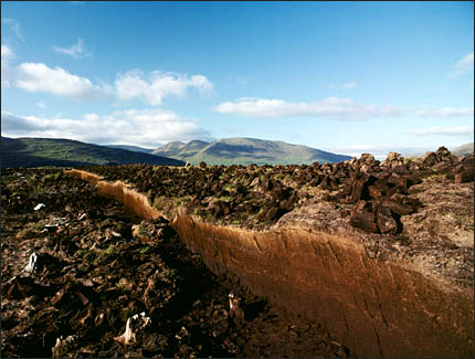 Torfabstich am Lough Fee, © 1994 Jürgen Kullmann