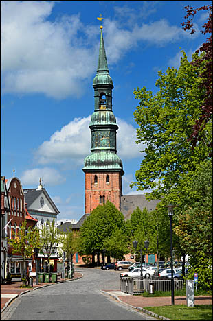 Marktplatz Tönning, © 2014 Juergen Kullmann