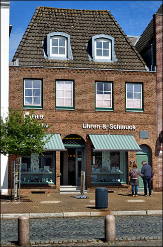 Geburtshaus von Theodor Storm am Markt von Husum, © 2019 Juergen Kullmann