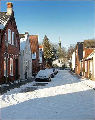 Tönning, Süderstraße, © 2010 Juergen Kullmann