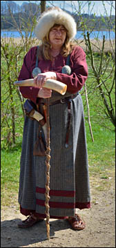 Wikingerfrau in Haithabu, © 2015 Jürgen Kullmann